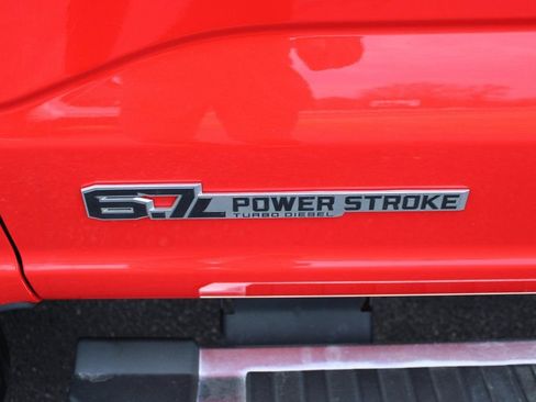 Used 2024 Ford F350 Lariat w/ Chrome Package image 7