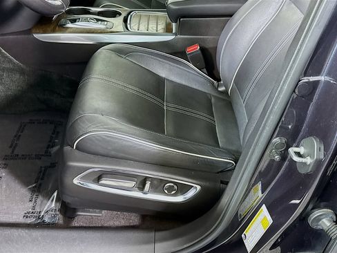 Used 2019 Acura MDX SH-AWD w/ Advance Package image 25