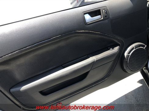 Used 2007 Ford Mustang GT RWD image 9