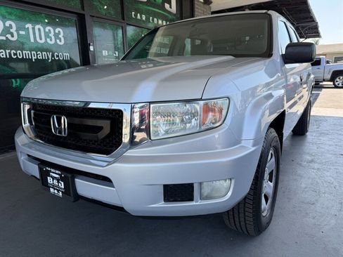 Used 2009 Honda Ridgeline RT image 3