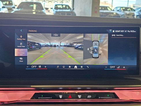 Used 2025 BMW 750e xDrive w/ Executive Package AWD/4WD image 15