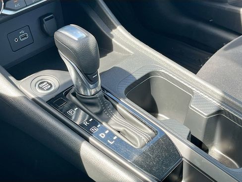 Used 2023 Nissan Sentra S image 16