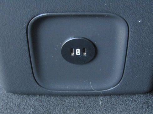 Used 2026 Ford Escape SE w/ Class II Trailer Tow Package FWD image 33