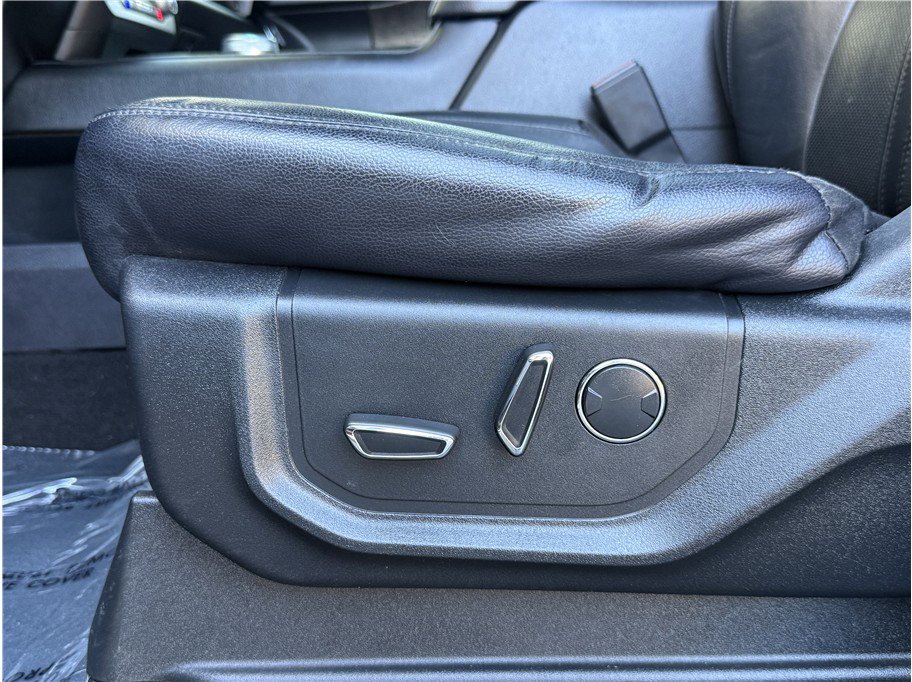 Used 2019 Ford Expedition Max Limited RWD image 17