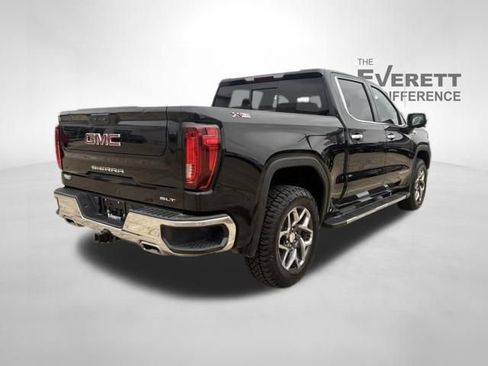 Used 2024 GMC Sierra 1500 SLT w/ SLT Premium Plus Package AWD/4WD image 7