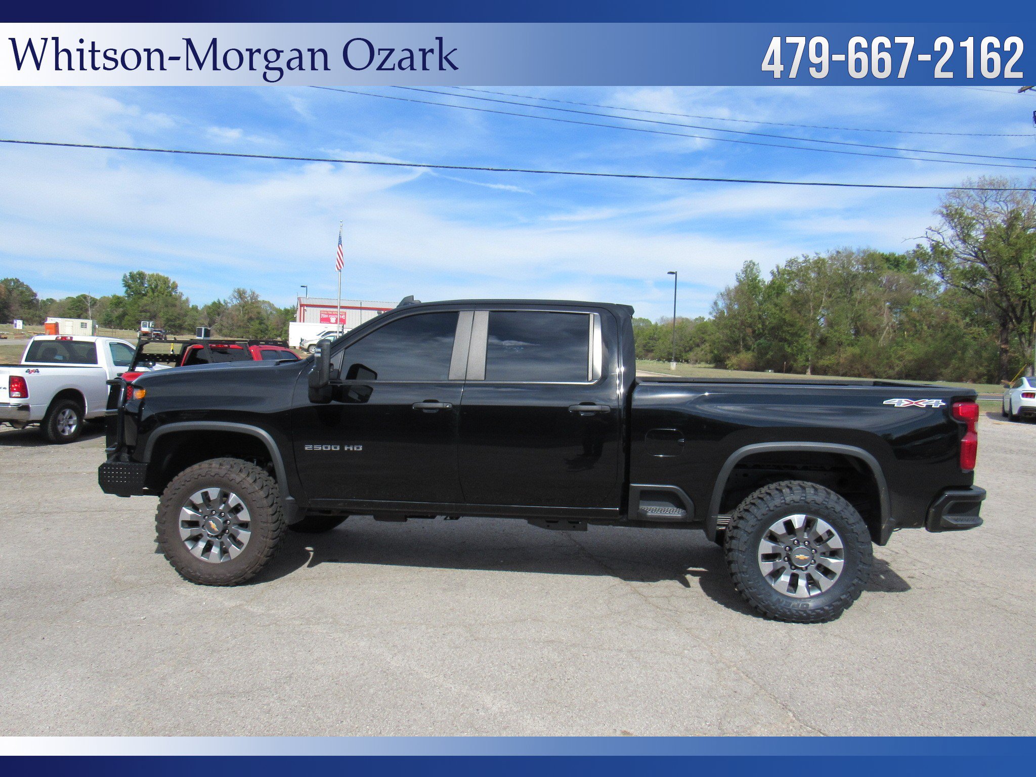 Used 2022 Chevrolet Silverado 2500 Custom w/ Custom Value Package AWD/4WD image 9