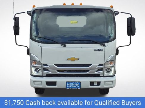 New 2025 Chevrolet Low Cab Forward RWD image 2