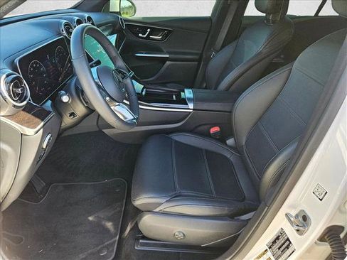 Certified 2025 Mercedes-Benz GLC 300 image 14