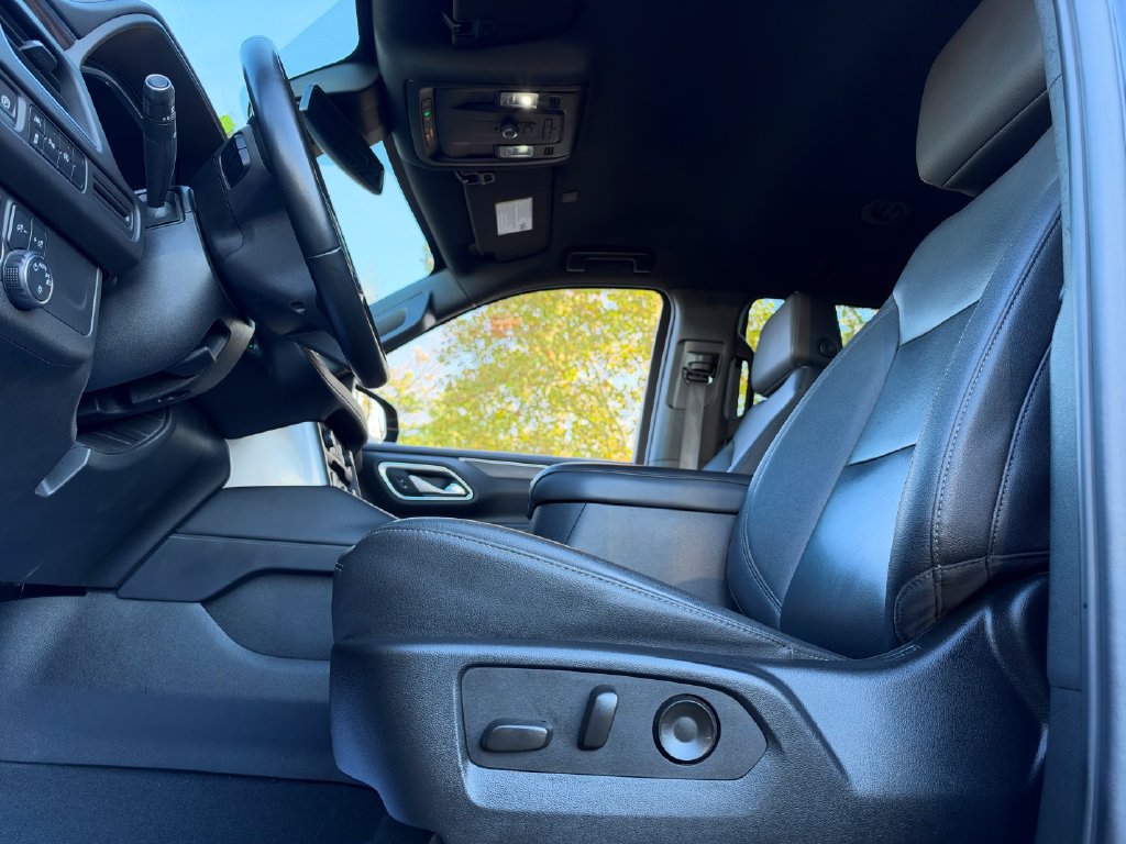 Used 2023 Chevrolet Tahoe LT AWD/4WD image 21