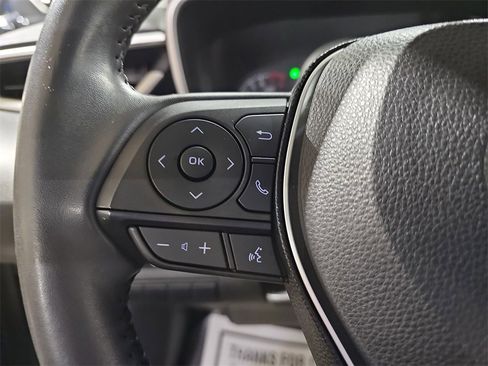 Used 2020 Toyota Corolla SE image 21