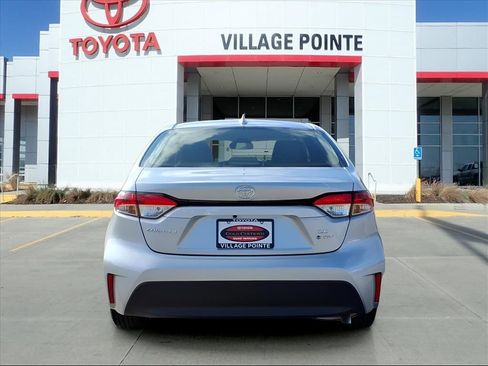 Certified 2026 Toyota Corolla LE image 4