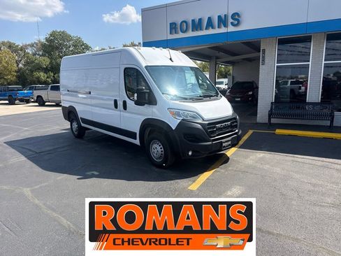 Used 2025 RAM ProMaster 2500 w/ Convenience Group FWD image 1