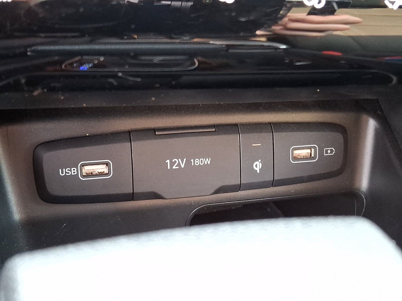 Certified 2024 Hyundai Tucson SEL AWD/4WD image 17