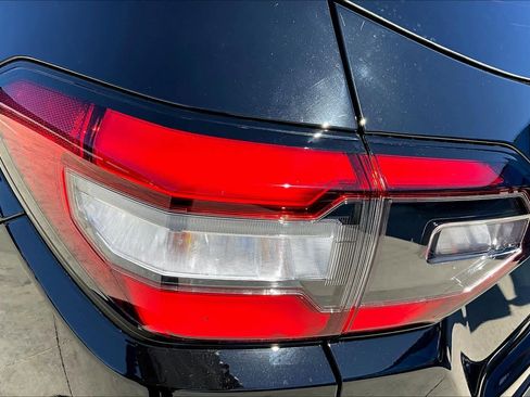 New 2025 Honda Pilot TrailSport image 14