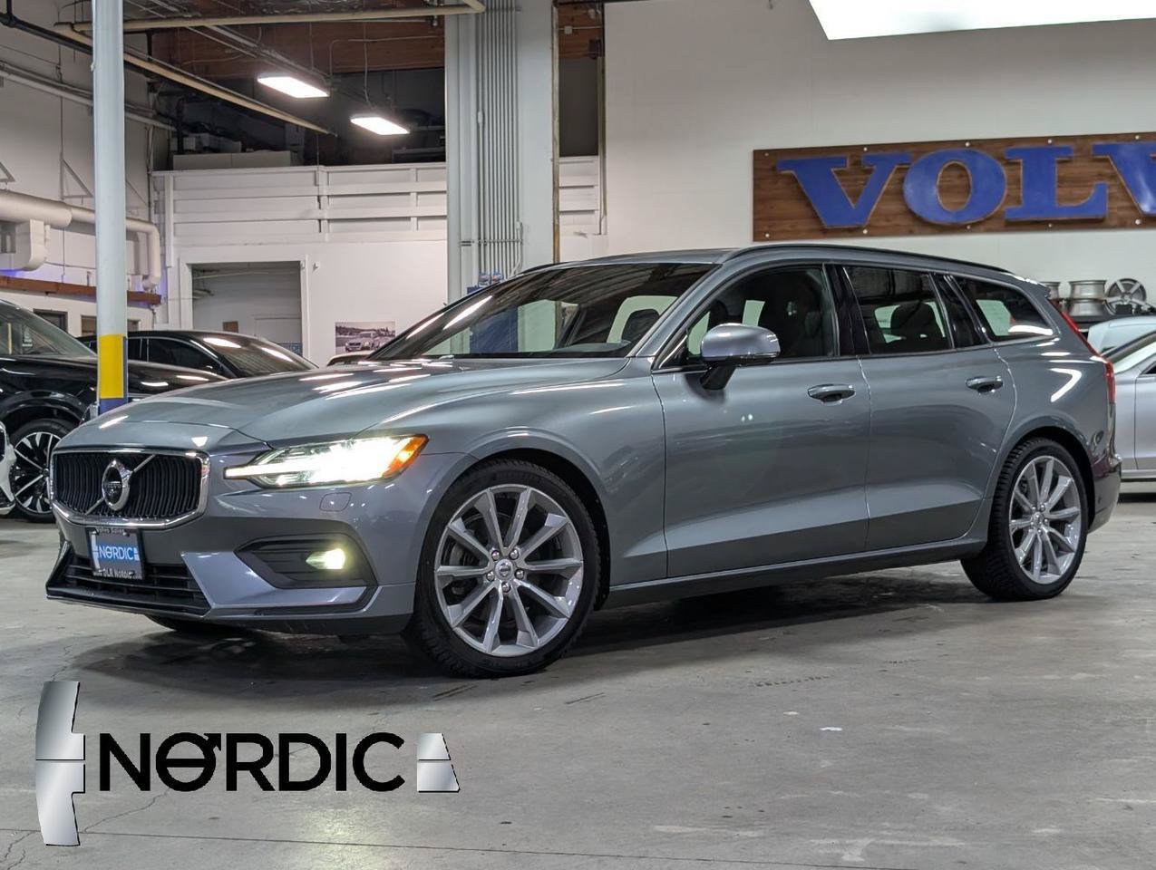 Used 2020 Volvo V60 T5 Momentum FWD image 1