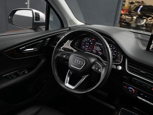 Used 2018 Audi Q7 3.0T Prestige image 25