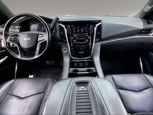Used 2020 Cadillac Escalade ESV Platinum AWD/4WD image 15
