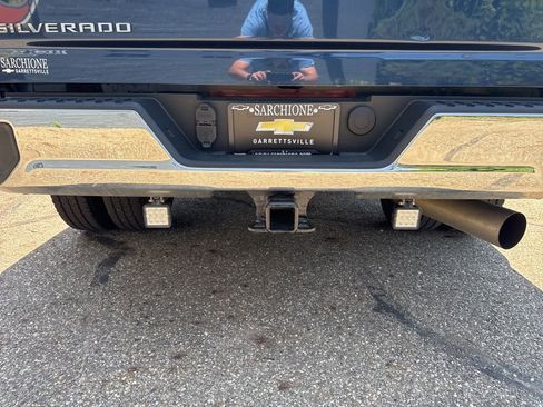 Used 2021 Chevrolet Silverado 3500 LT w/ Convenience Package AWD/4WD image 9