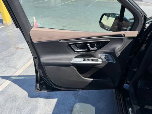 Used 2023 Mercedes-Benz EQE 500 4MATIC SUV image 10