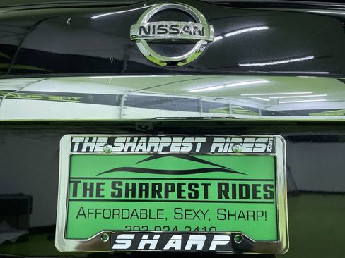 Used 2020 Nissan Pathfinder SL image 12