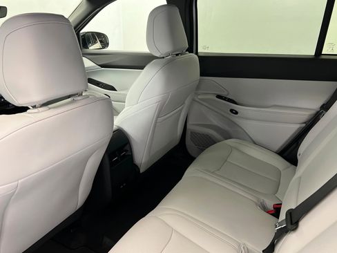 New 2026 Jeep Cherokee Limited AWD/4WD image 19