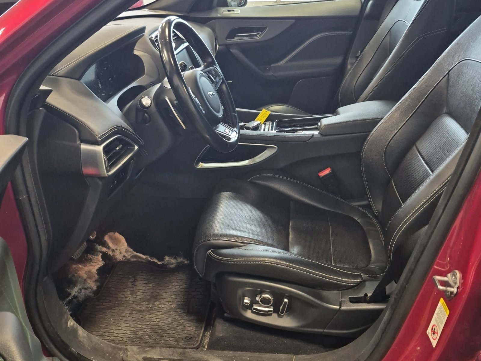 Used 2019 Jaguar F-PACE S AWD/4WD image 7
