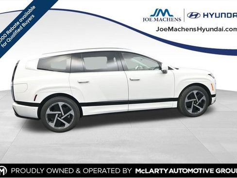 New 2026 Hyundai Ioniq 9 Calligraphy image 9