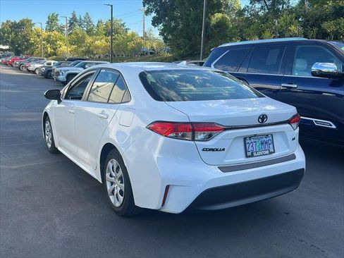 Certified 2023 Toyota Corolla LE w/ Carpet Mat Package (TMS) FWD image 2