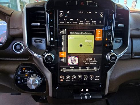 Used 2019 RAM 1500 Laramie image 13