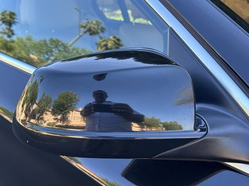 Used 2013 BMW 528i Sedan image 49