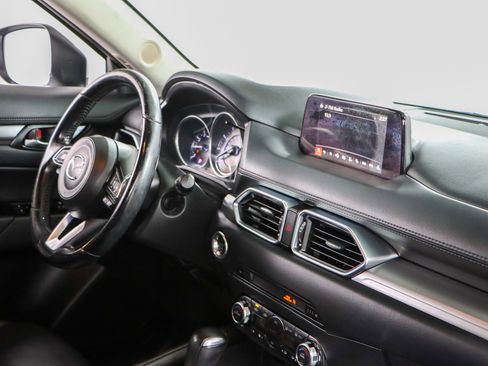 Used 2018 MAZDA CX-5 Touring image 25