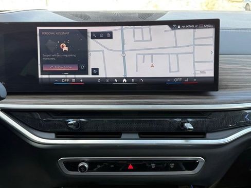 Used 2024 BMW X7 xDrive40i w/ Executive Package image 37