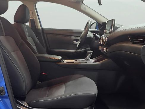 Used 2024 Nissan Sentra SV image 14