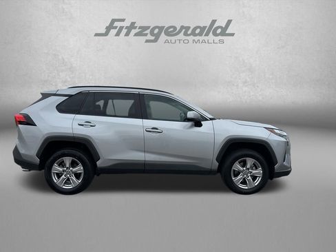 Used 2024 Toyota RAV4 XLE image 4