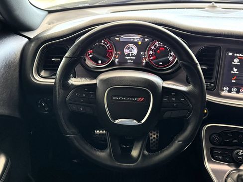 Used 2018 Dodge Challenger R/T Plus RWD image 22
