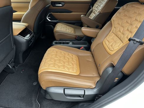 New 2026 Nissan Armada Platinum Reserve image 23