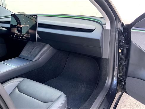 Used 2025 Tesla Model 3 Long Range RWD image 22