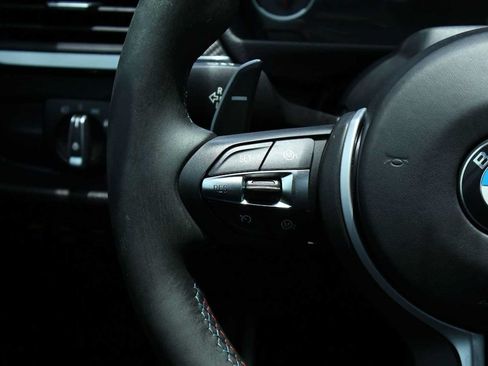 Used 2016 BMW M4 Convertible RWD image 21