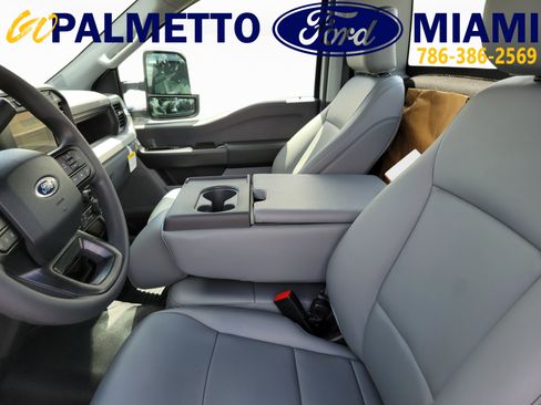 New 2026 Ford F450 XL w/ XL Chrome Package RWD image 16