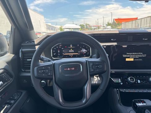 New 2026 GMC Sierra 1500 AT4 w/ AT4 Premium Package AWD/4WD image 23
