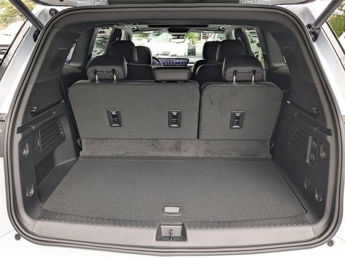 New 2026 Buick Enclave Avenir w/ Super Cruise Package image 13