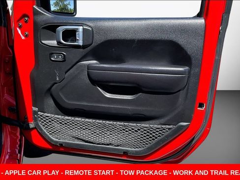 Used 2021 Jeep Gladiator Rubicon w/ Cold Weather Group AWD/4WD image 26