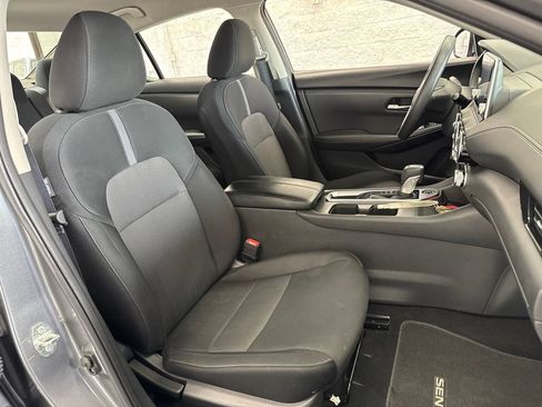 Used 2025 Nissan Sentra SV FWD image 45