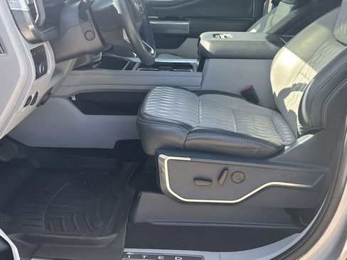 Used 2024 Ford F350 Limited w/ FX4 Off-Road Package image 9