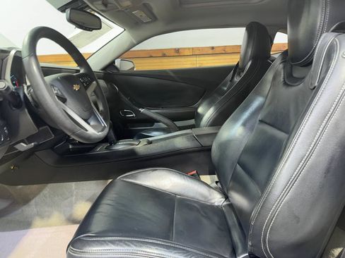 Used 2012 Chevrolet Camaro LT RWD image 16