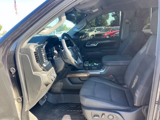Used 2024 Chevrolet Silverado 1500 RST w/ Convenience Package II AWD/4WD image 16