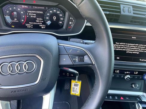 Used 2025 Audi Q3 2.0T Premium AWD/4WD image 20