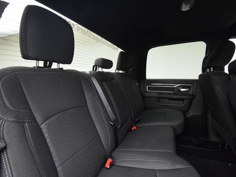 New 2026 RAM 2500 Big Horn AWD/4WD image 21