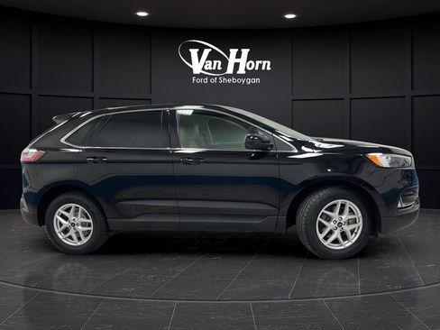 Used 2022 Ford Edge SEL w/ Convenience Package AWD/4WD image 8