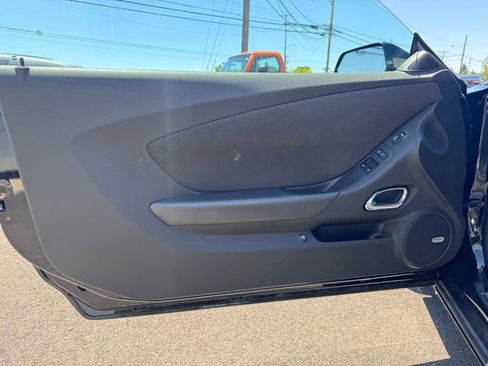 Used 2013 Chevrolet Camaro SS w/ SS Performance Package RWD image 12
